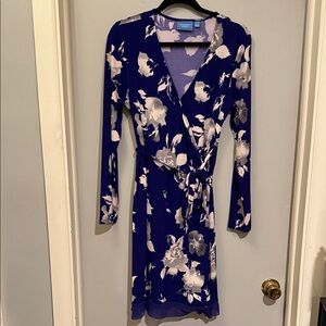Simply Vera Vera Wang Blueish Purple and Cream Floral Dress